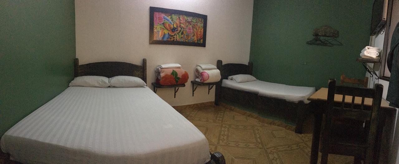 Hotel El Turista Ριονέγρο Εξωτερικό φωτογραφία